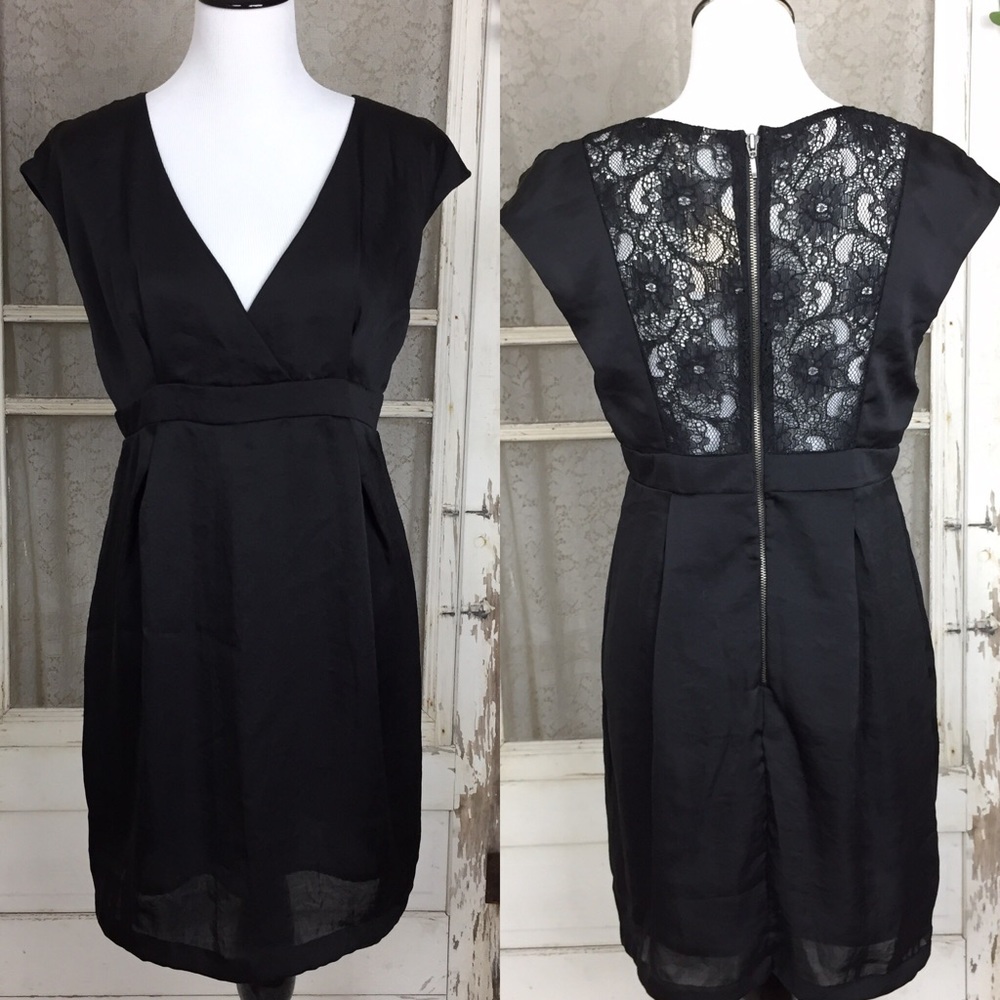 BCBGeneration V- Neck Dress w/ Lace Back Sz.12 NWT
